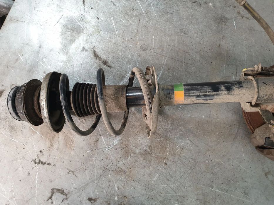 Amortecedor frente direito DACIA Sandero II (5S_)