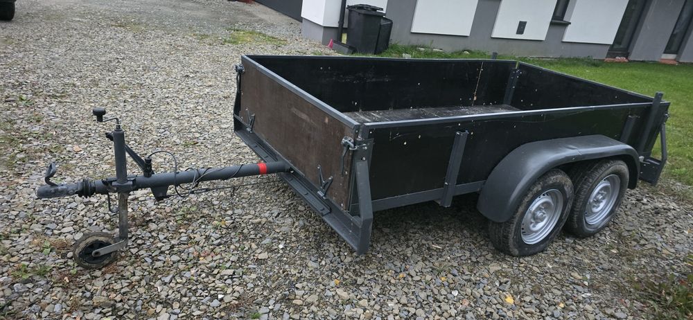 Przyczepa dwuosiowa z Niemiec