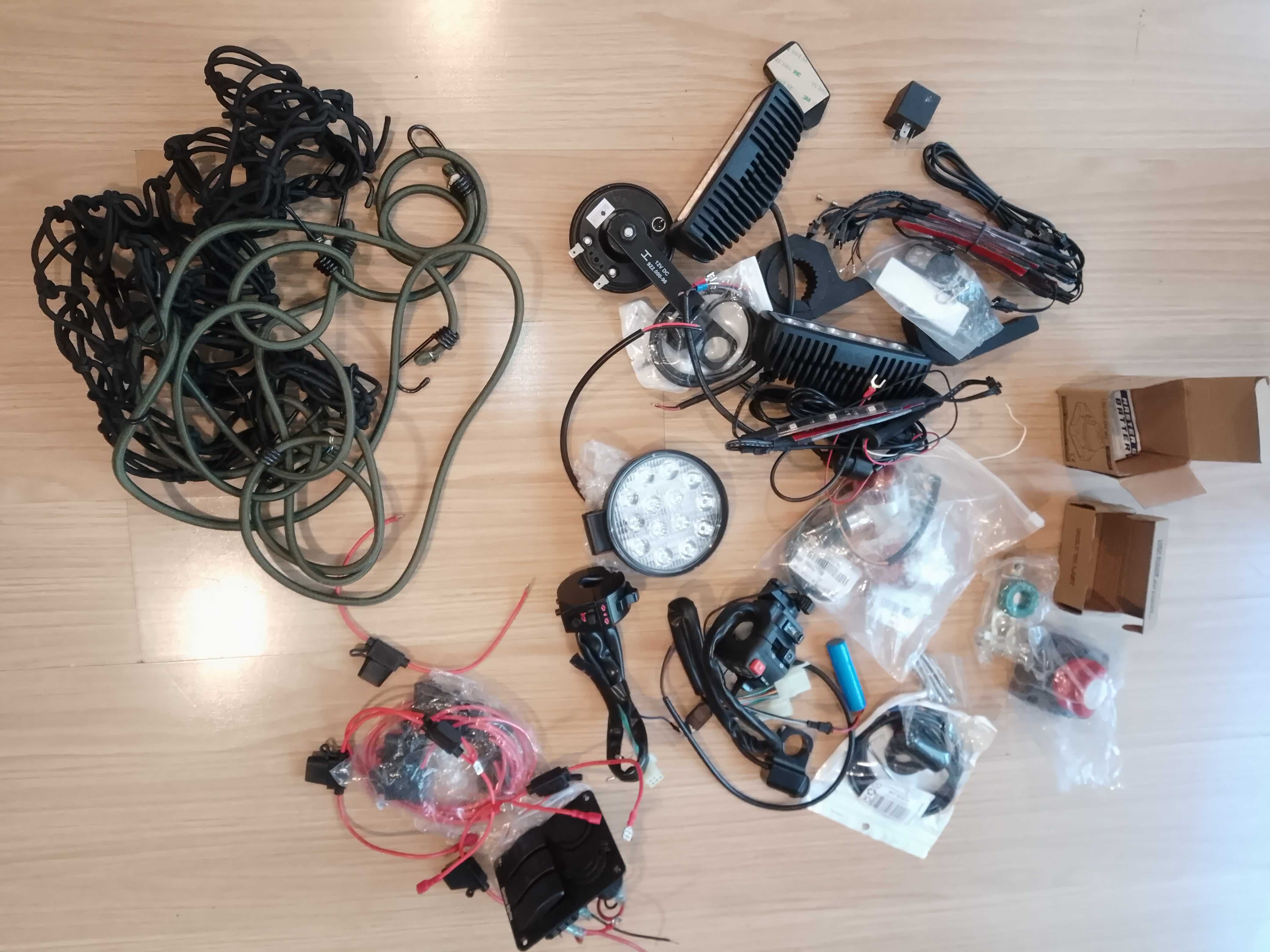 Kit ATV: Cabos, Luzes LED, Interruptores e Rede