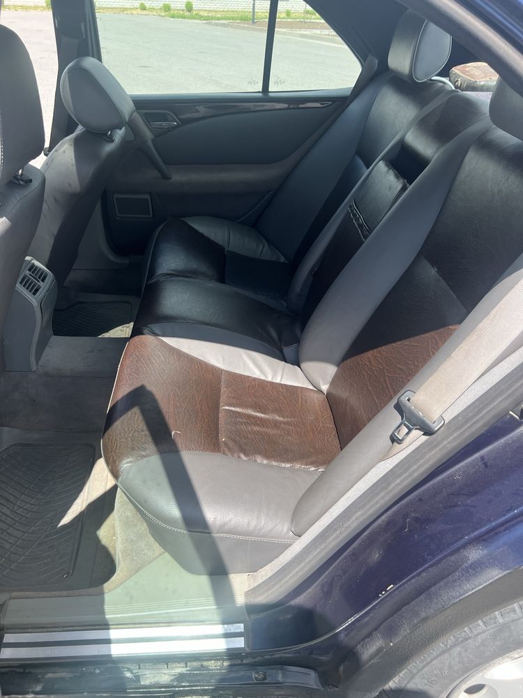 Срочно Продам mercedes w210 3.0