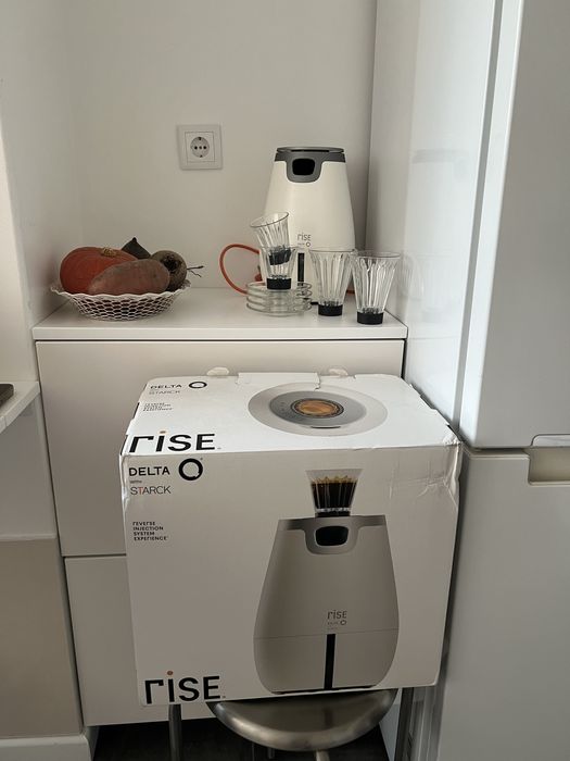 Nova maquina de café Delta Q Rise - Branca