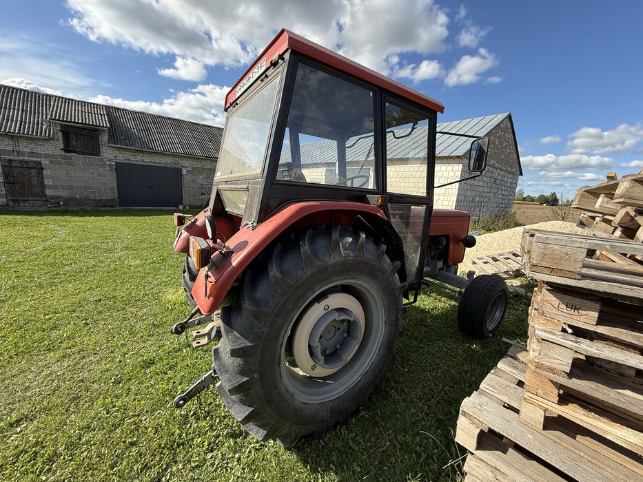 Ciagnik C 355 360