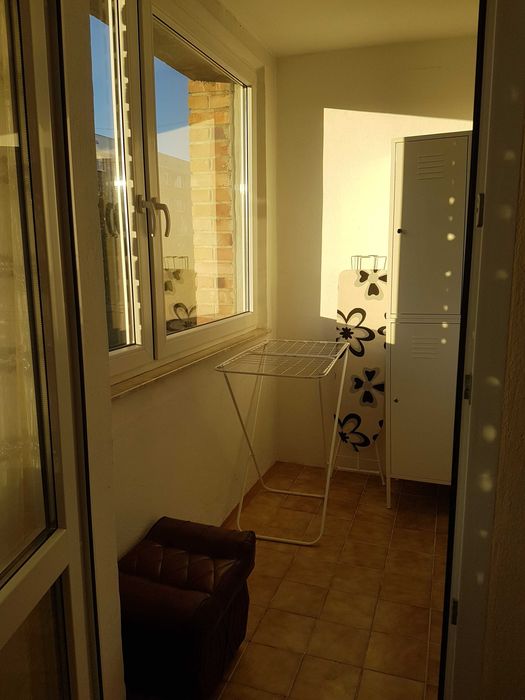 3-pokojowe, przestronne mieszkanie z balkonem na wynajem, 57m2