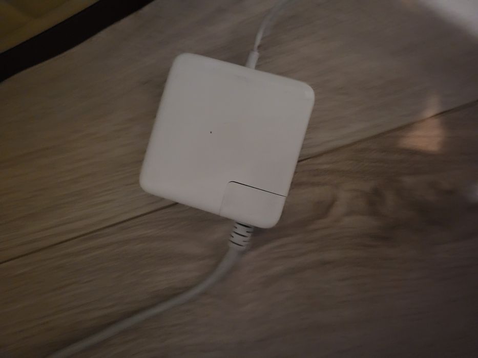 Продам ноутбук рабочий