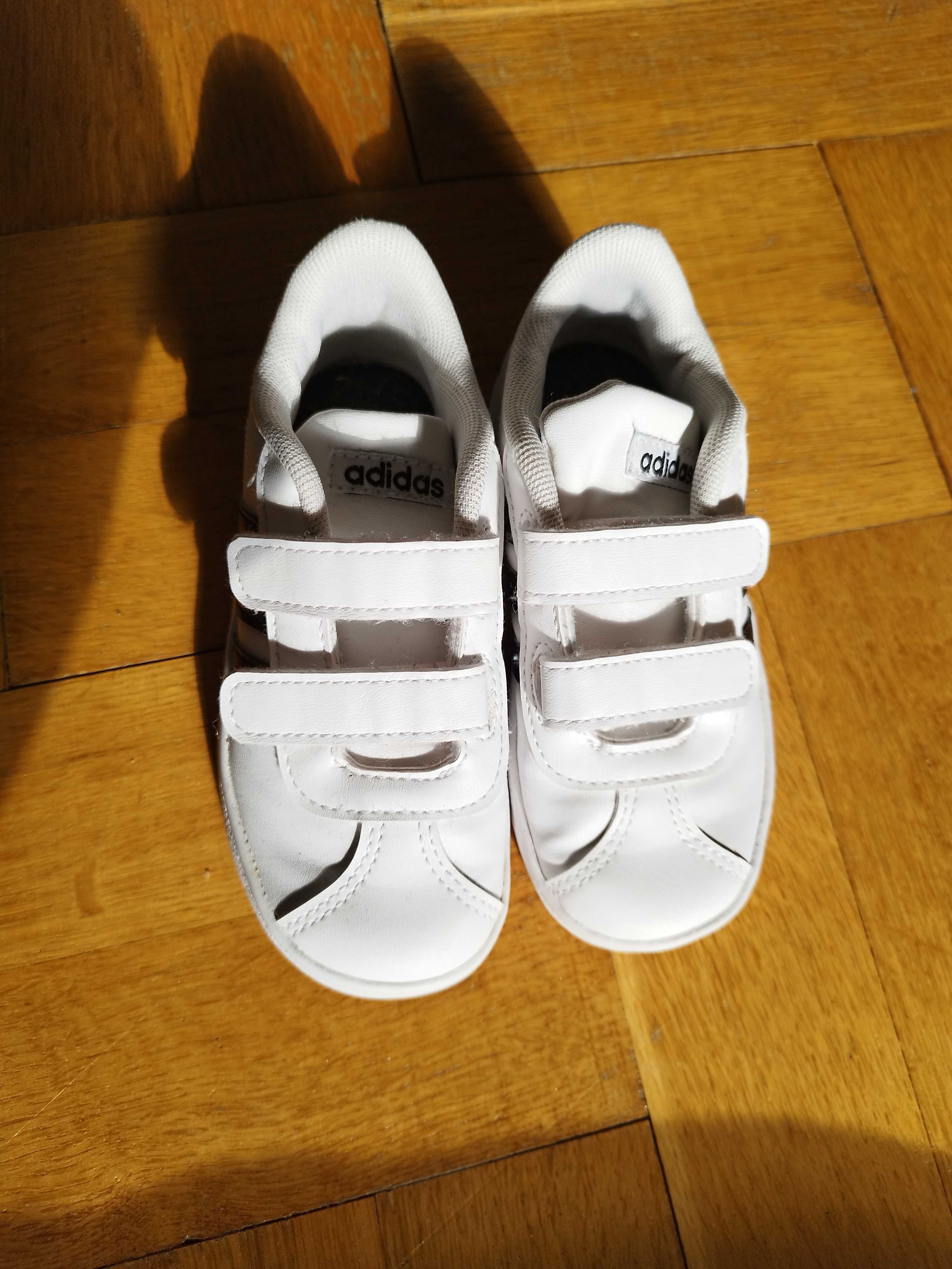 Buty dziecięce tenisówki Adidas 25