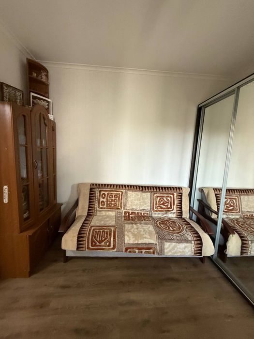 Продаж частини будинку