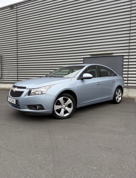Chevrolet Cruze • Benzyna • Dobry stan