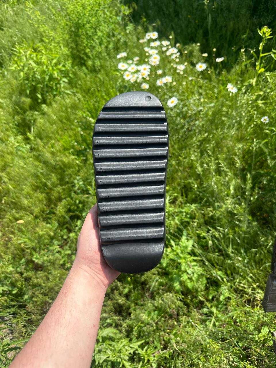 Тапки Yeezy Slide чоловічі жіночі — стиль і комфор