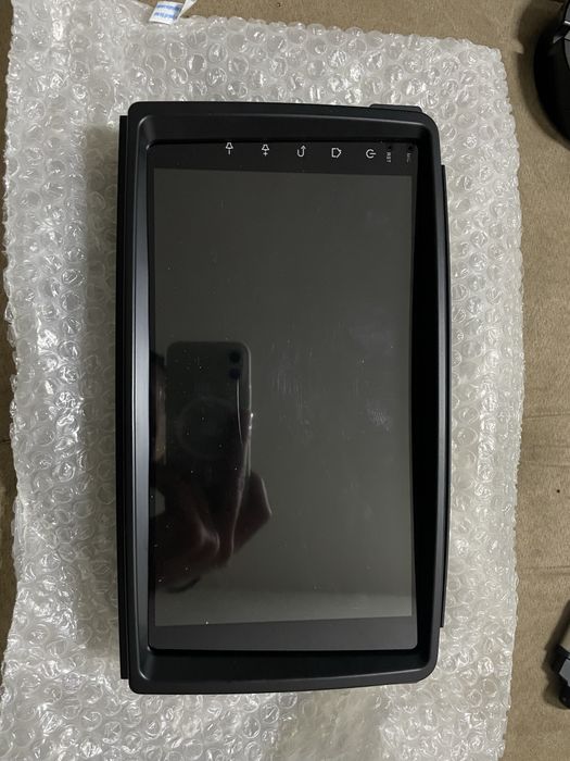 Painel Multimédia 9” T3L – Android 12, Wi-Fi, AHD, RDS (1GB/32GB)