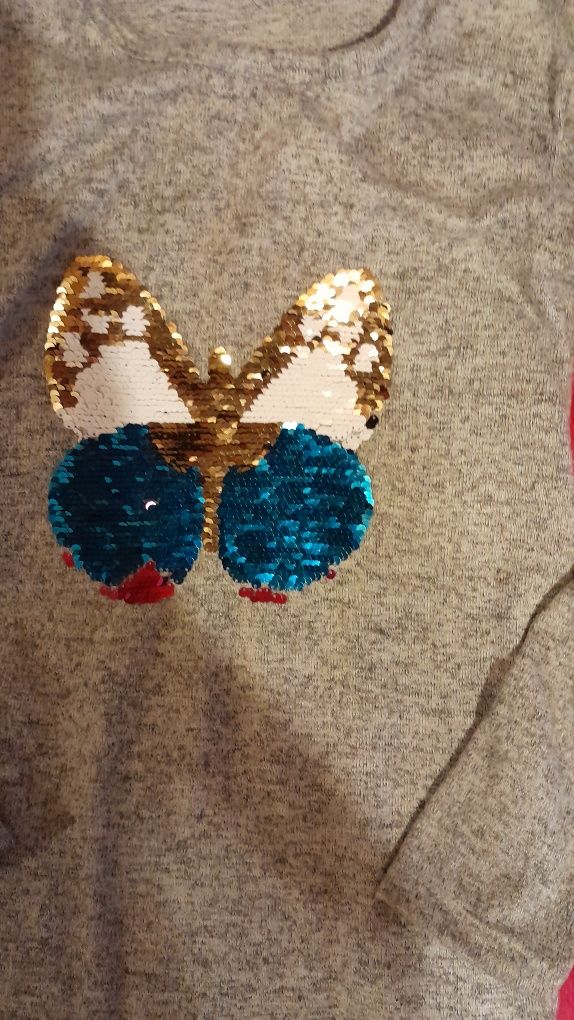 Sweter dziewczęcy Motyl 134 cm