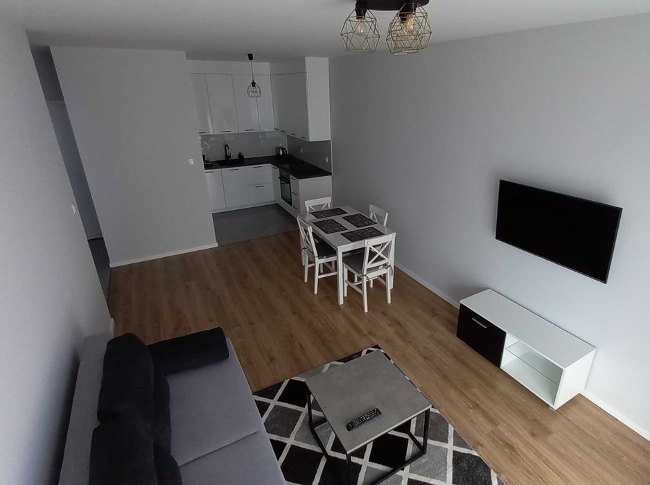Wynajmę Mieszkanie 2-pokojowe (47m2) - ul. Omulewska 26