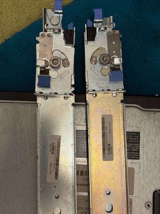 Serwer 1U DELL PowerEdge R300 z dodatkami