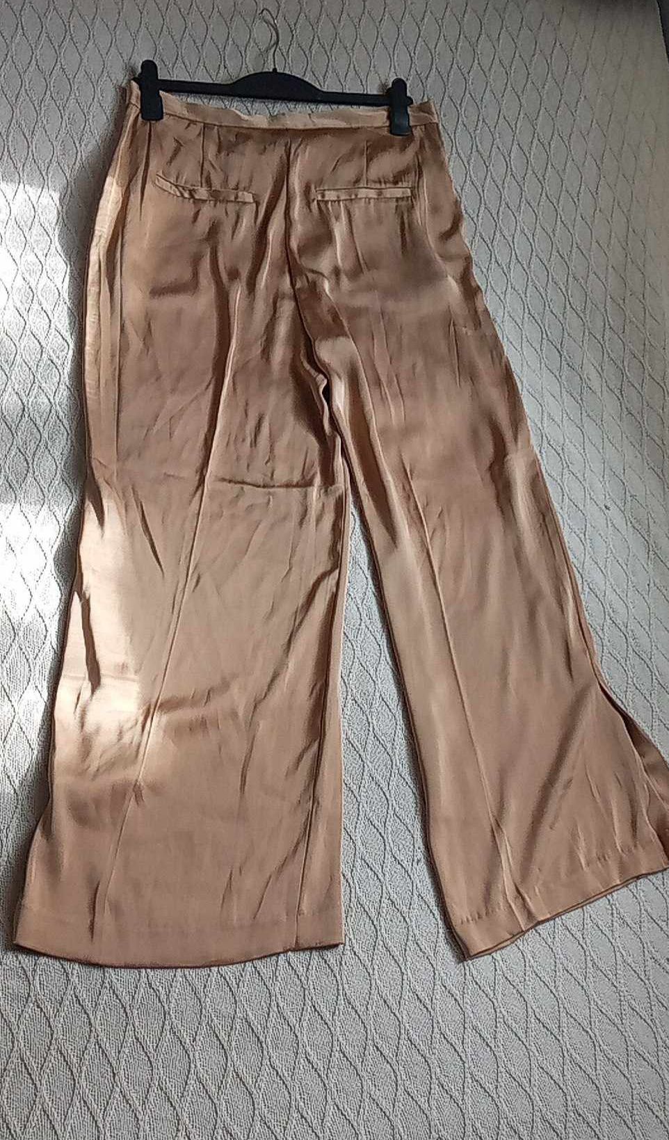 H&M r.46 ciemnobeżowe spodnie z lejącej satyny Szerokie nogawki