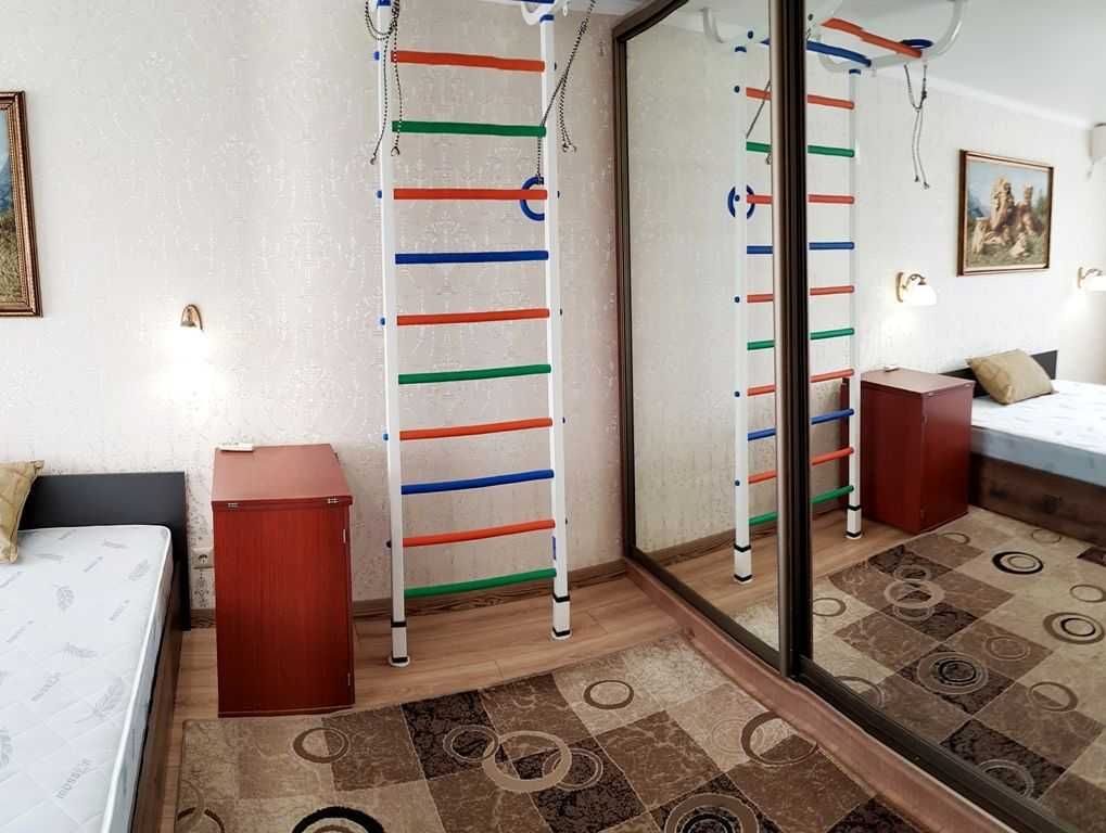 Сдам квартиру на черемушках рядом Дом Мебели