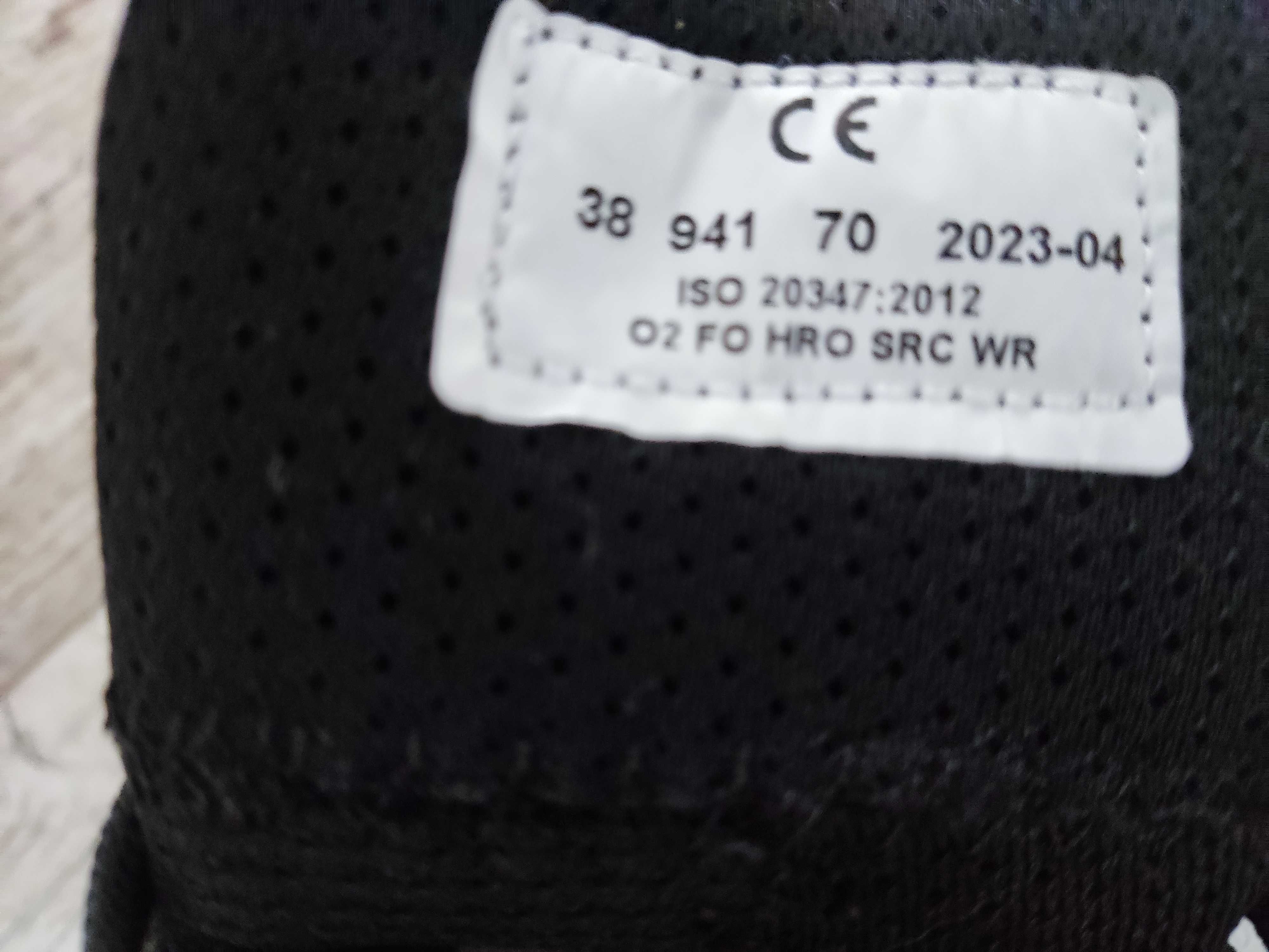 Buty taktyczne czarne...