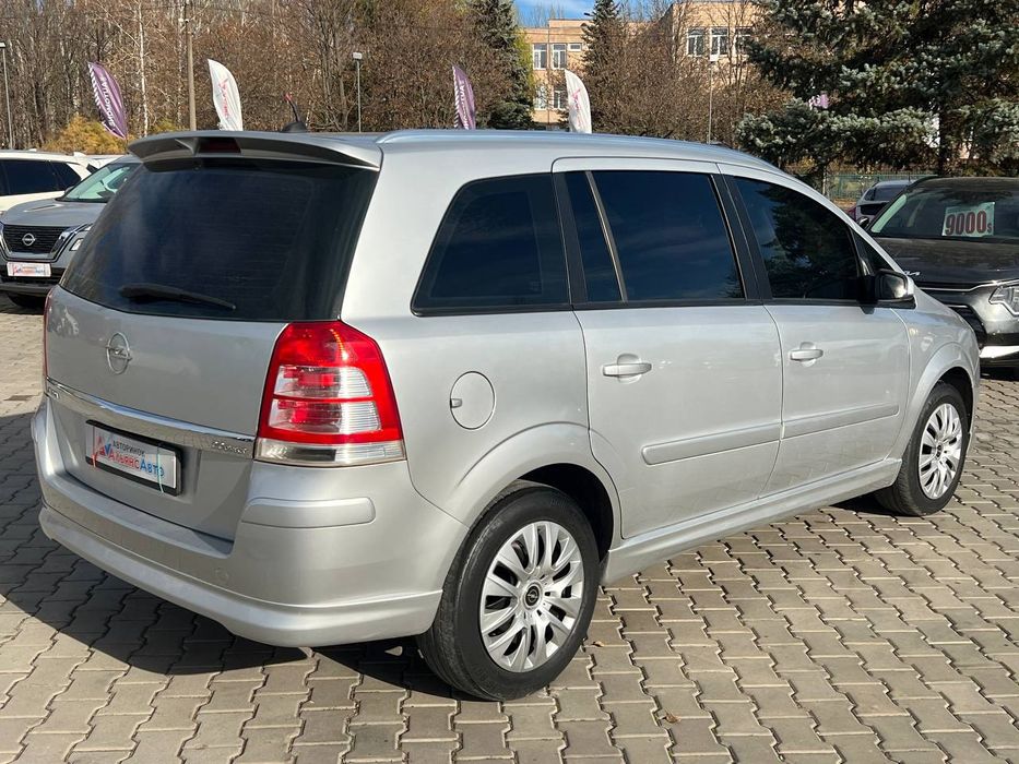 Opel Zafira №3742 (ВНЕСОК від 10%) Альянс Авто Кривий Ріг