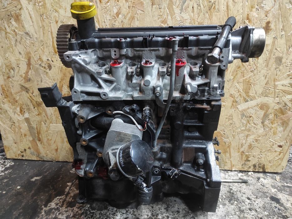 Двигун двигатель мотор 1.5 1.6 kangoo megane scenic clio modus k9k724