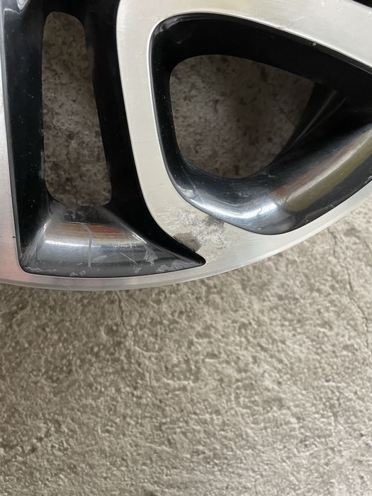 1x felga kolo renault captur 17 cali 4x100 et40