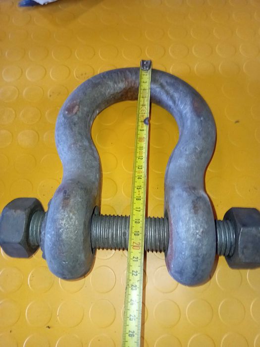 Manilha de elevação.  Garade dimensão