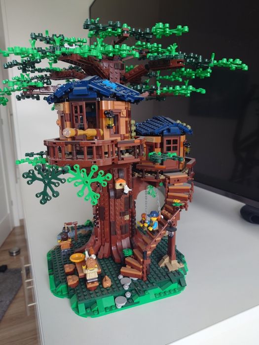 Lego IDEAS 21318 domek na drzewie