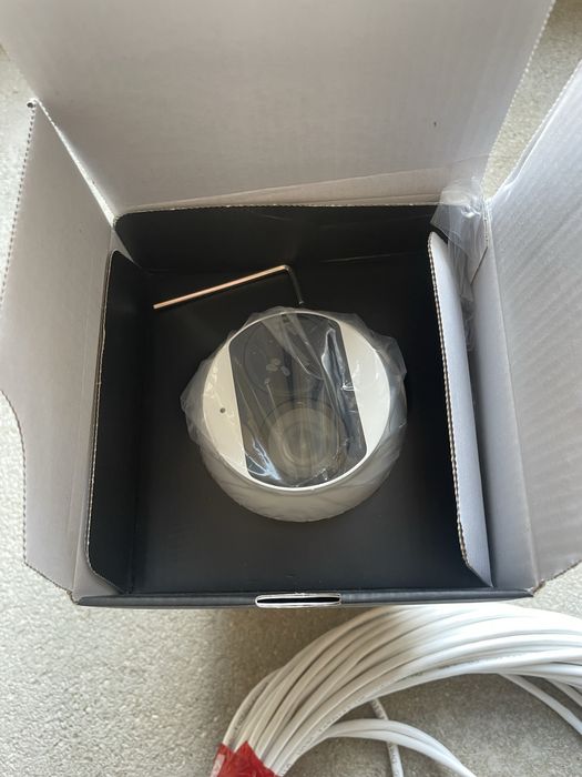 Kamera kopułowa BCS 4Mpx P EIP14FSR3 +uchwyt +skrętka