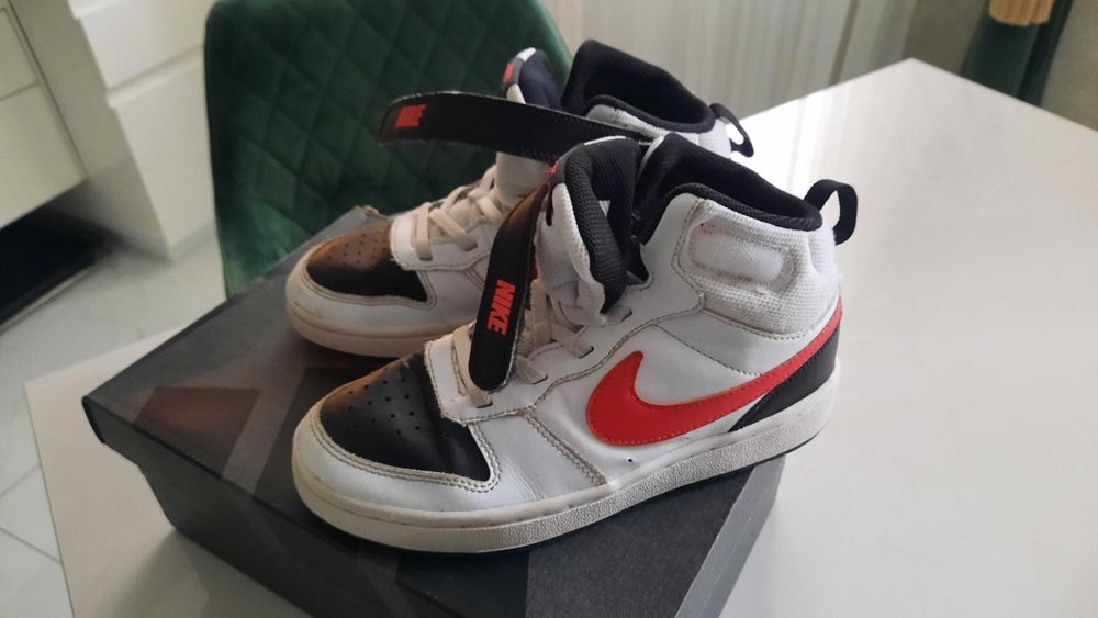 Кросівки дитячі Nike COURT BOROUGH MID 2 (TDV) червоно-чорно-білі