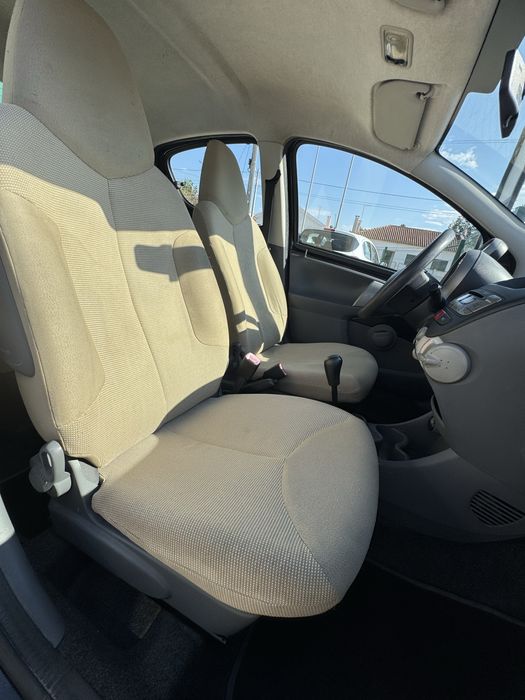 Peugeot 107 1.0 gasolina de 68 cv