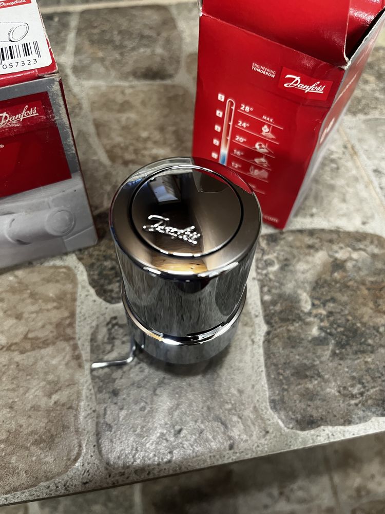 Głowica termostatyczna Danfoss Rax Chrome