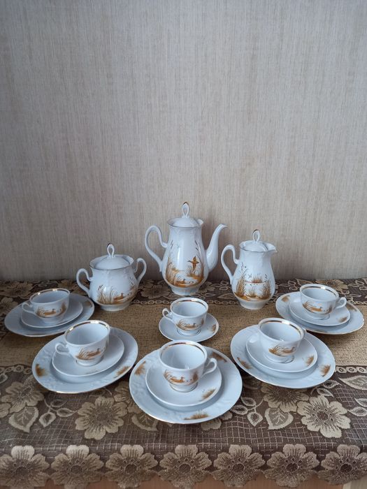 ВИНТАЖ.Сервиз кофейный фарфоровый "Летят утки" "Охотничий" "На охоте"