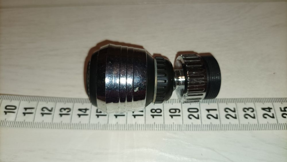 Аэратор насадка на кран экономитель воды.