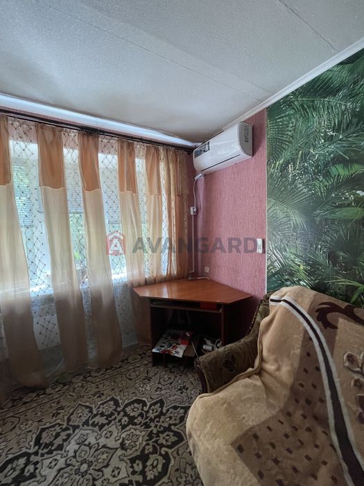 Продам 2 кімнатну квартиру Є Відновлення