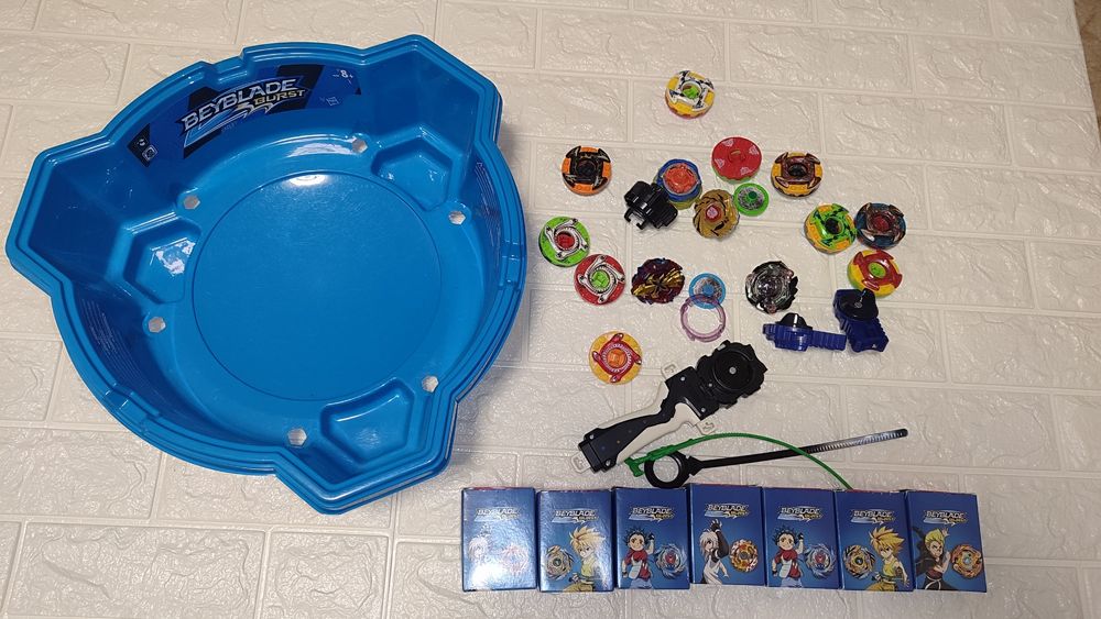 Бейблейд Набір АРЕНА 40см + Волчки + Запускачі Бейблэйд BeyBlade набор