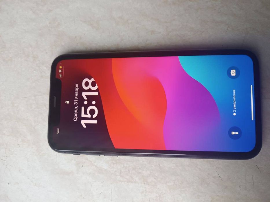 Срочно продам айфон 11