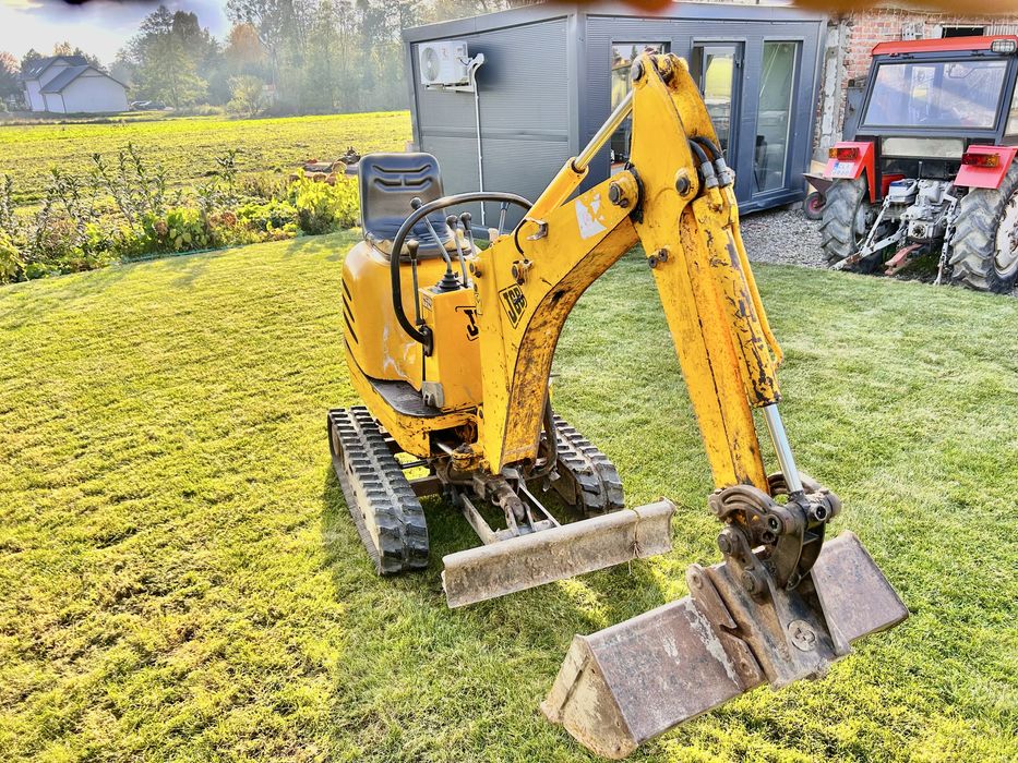 Minikoparka JCB 8010    1100 kg