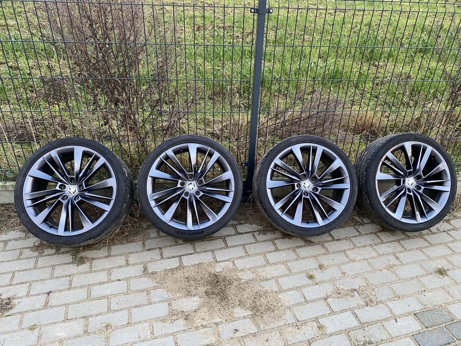 Felgi Acamar Skoda 5x112