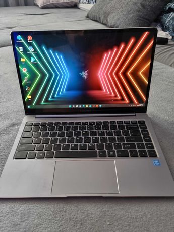 Laptop 14" IPS Chuwi Lapbook PRO 8gb RAM 256gb SSD aluminiowy na S10