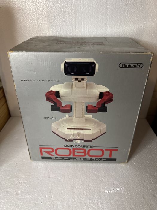 Robot HVC-012 do Nintendo Famicom w pudełku - Family Computer Robot