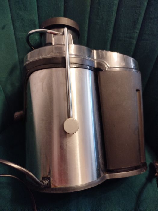 Łucznik sokowirówka 600W