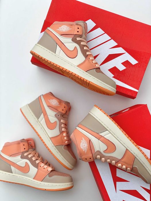 РОЗПРОДАЖ! 999 грн! Кросівки Найк Аір Джордан! Nike Air Jordan Orange