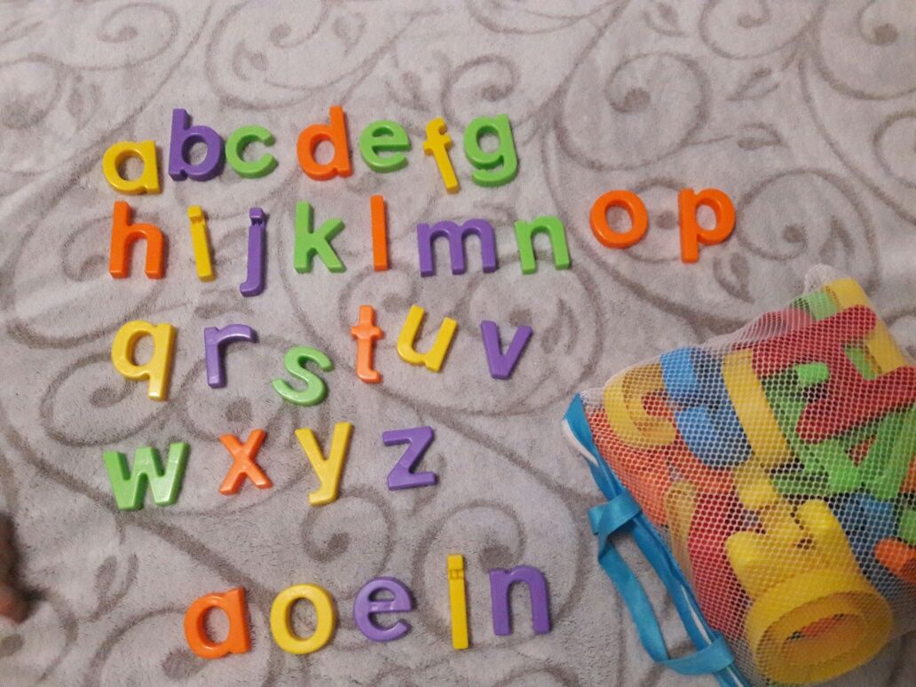 Набор букв Английского алфавита для игры и обучения. 57шт, 2 размера.