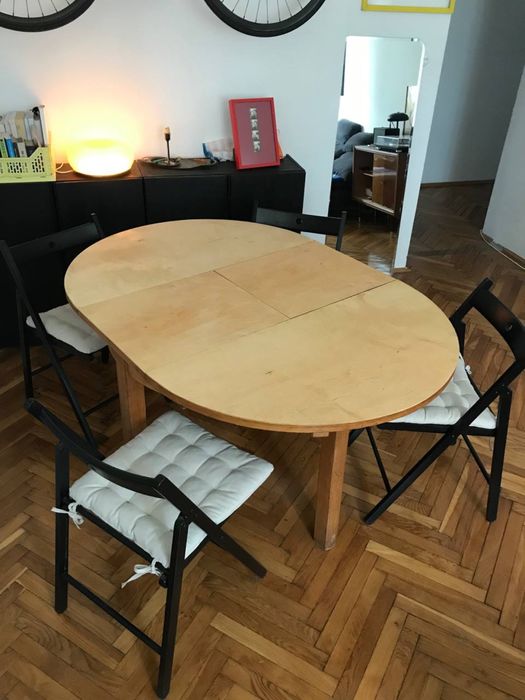 Okrągly stół rozkładany