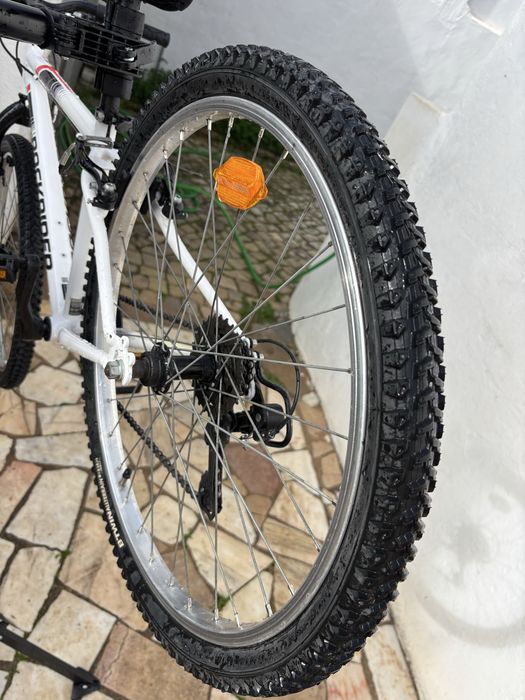 Bicicleta BTT roda 24” - ROCKRIDER como nova