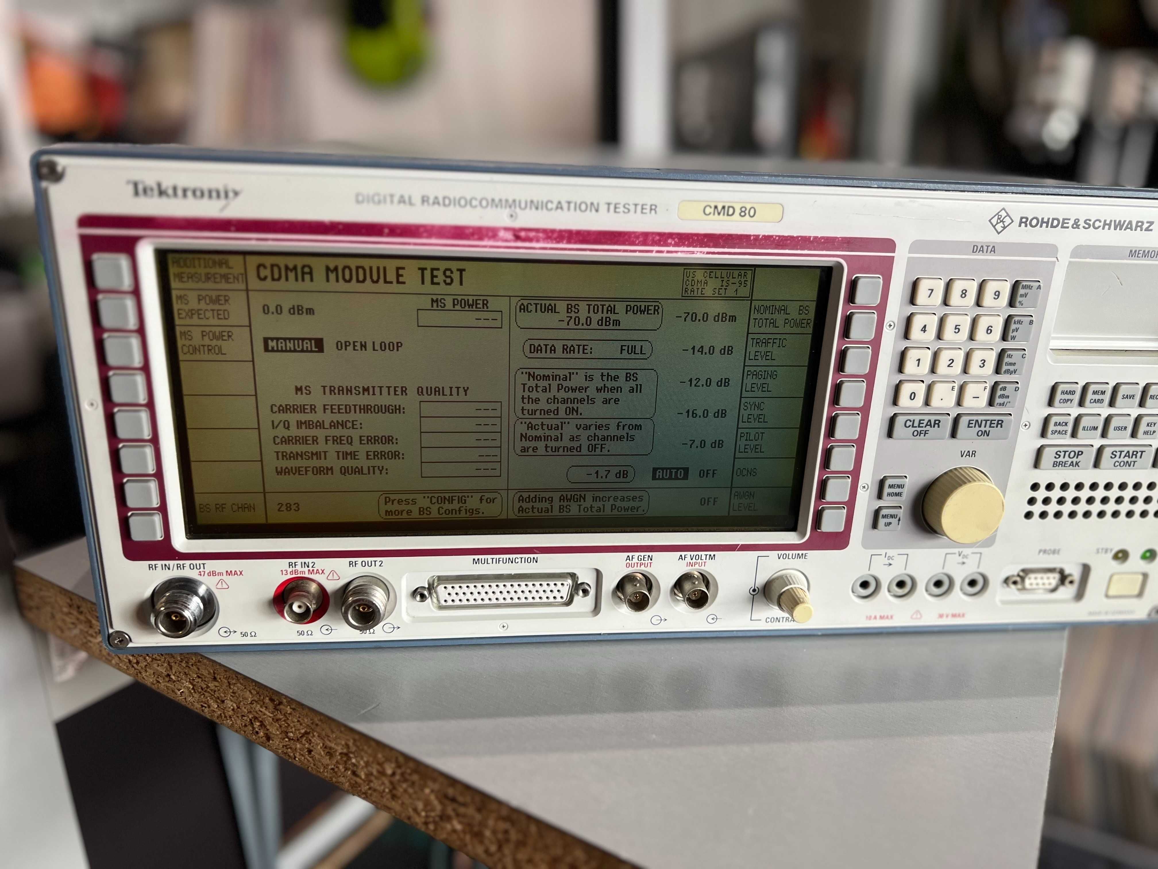 Cyfrowy tester komunikacji radiowej Tektronix Rohde & Schwarz CMD80