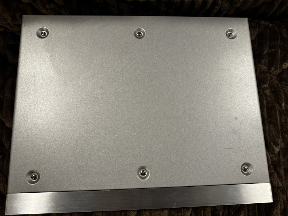 Продам Pioneer DV-989AVi