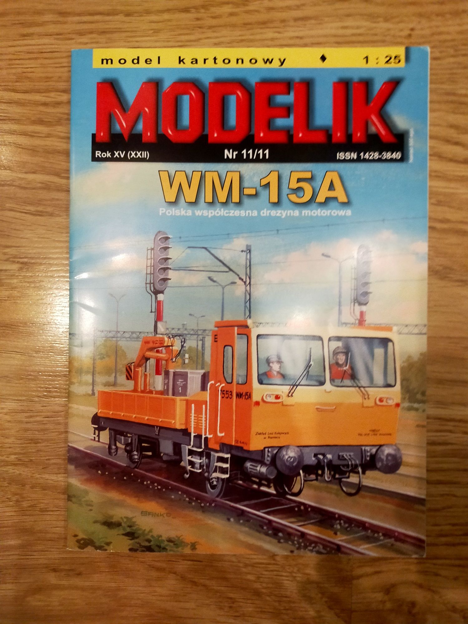 Model kartonowy MODELIK WM-15A 1:25