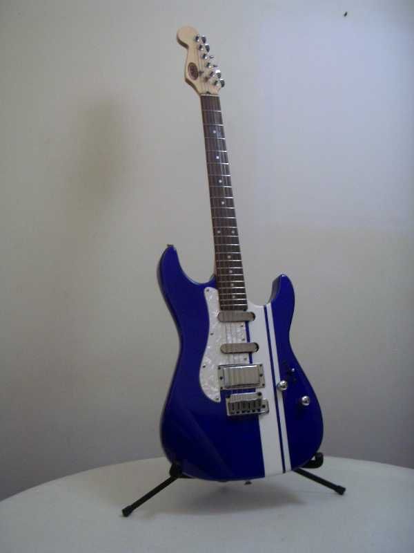 Guitarra nova, com garantia, JMS Blue & chrome