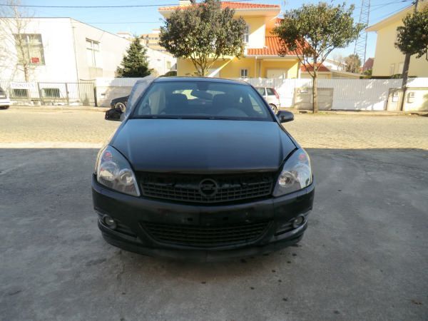 Para Peças Opel Astra H Gtc (A04)