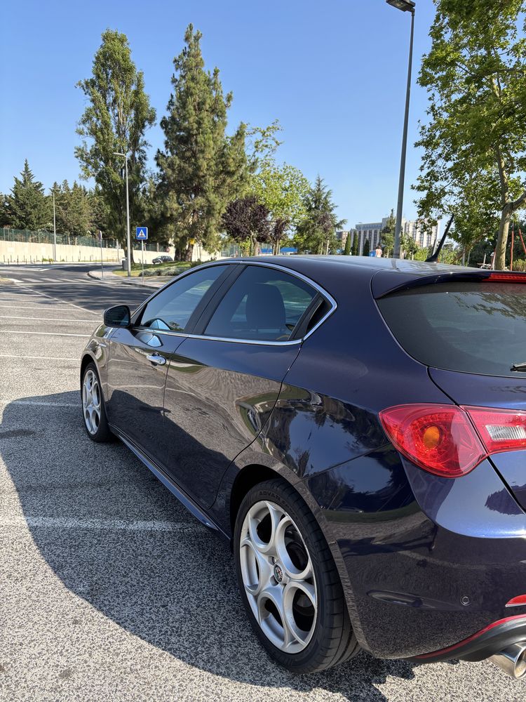 [Oprtunidade] Alfa Romeo Giulietta || 1.6JTDm2 105 cv