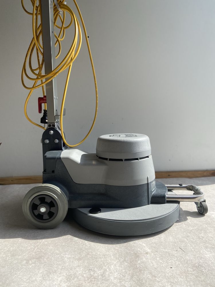 Polerka wysokoobrotowa Numatic NRU1500