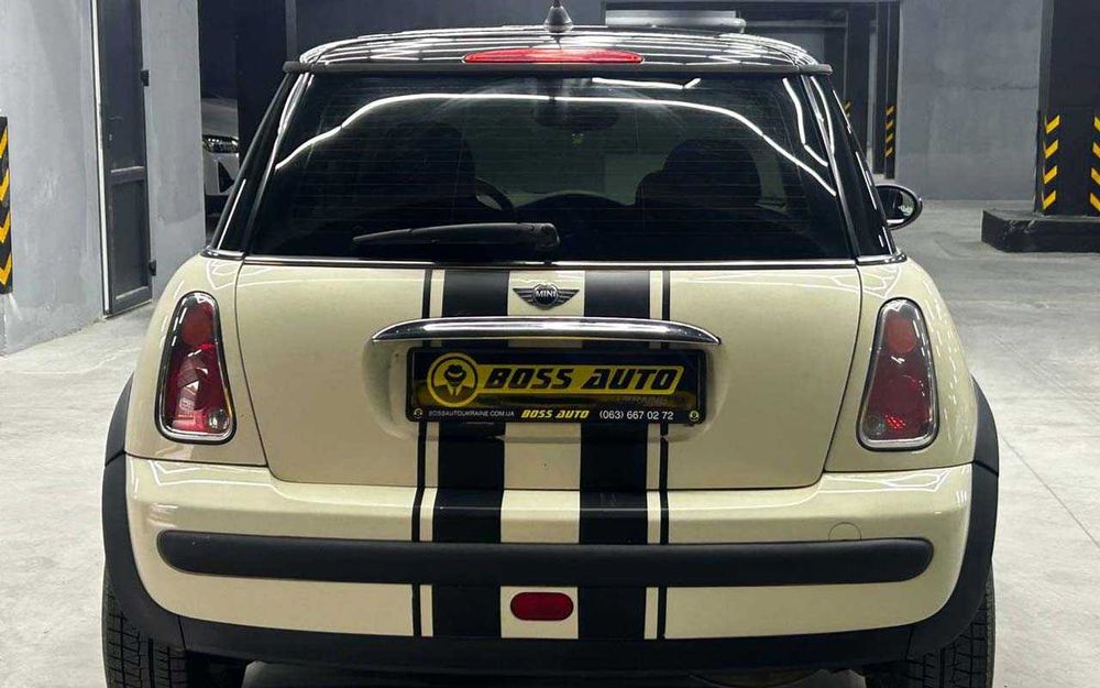 MINI One 2005 року